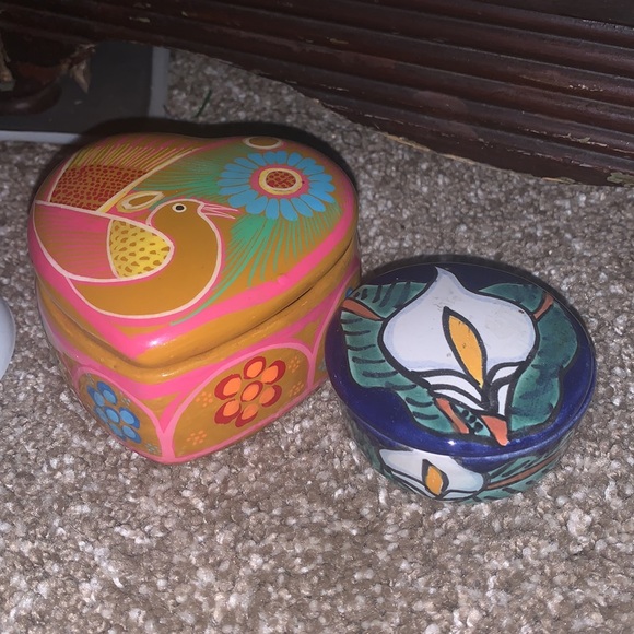 2 Jewelry boxes - Picture 1 of 12